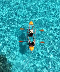 Прогулка на лодках на Мальдивах