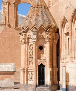  Дворец Исхак-паши