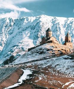 Троицкая церковь в Гергети