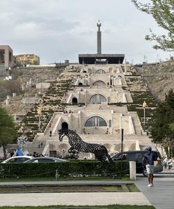 Каскад в Ереване, Армения