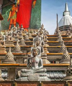 Храм Гангарамайя в Коломбо