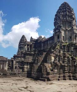 Архитектура и достопримечательности 