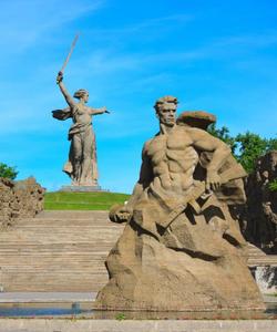 Монумент «Родина-мать зовёт!»