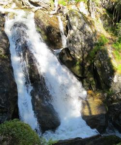 Водопады реки Жигалан