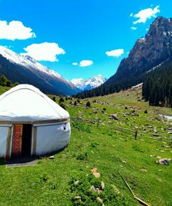 Ущелье Алтын-Арашан