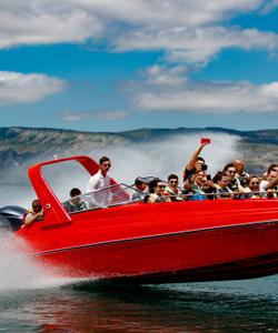 Катание на катере по Сулакскому каньону