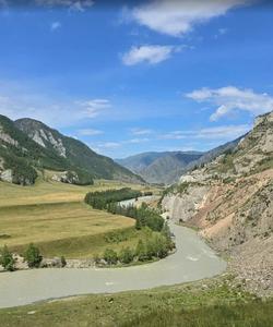 Река Чуя в горах Алтая