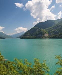 Озеро Жинвали