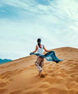 Бархан Сарыкум