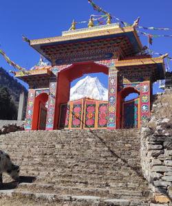 Поселок Лоо 3200м