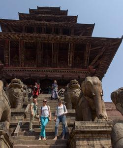 Храм Ньятапола