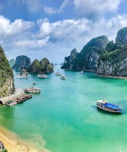 Круиз в Ха Лонг, Вьетнам