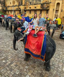 Прогулка на слоне в Индии