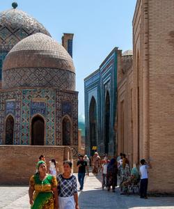 Ансамбль мавзолеев Шахи-Зинда, Узбекистан