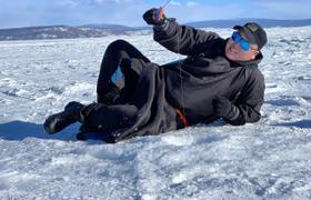 Подледная рыбалка в Монголии