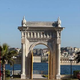 Дворец Чыраган