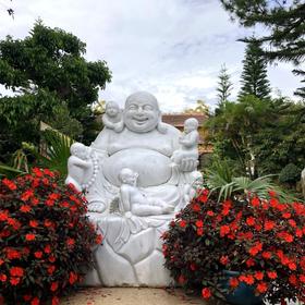 Статуя Будды в Далате
