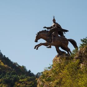 Памятник Уастырджи