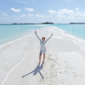 Необитаемый остров на Мальдивах