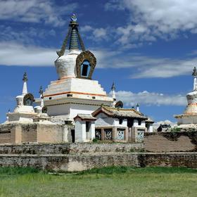 Монастырь Эрдэнэ-Зуу