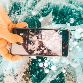 Фотосессия на льду Байкала