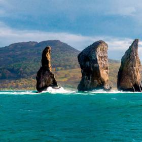 Кекуры Три брата, Камчатка