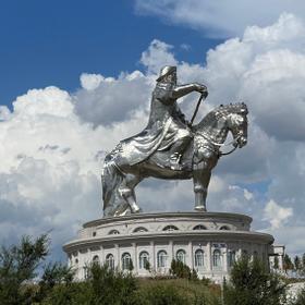 Памятник Чингисхану