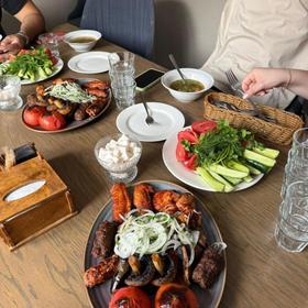 Местная кухня