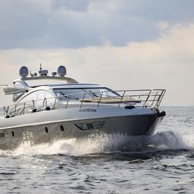 Яхта Azimut 62S