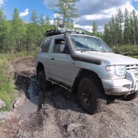 Тур на внедорожниках по Алтаю