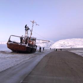 Кладбище кораблей Териберка