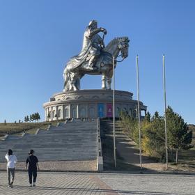 Статуя Чингисхана