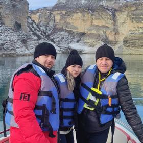 Прогулка на катере в Дагестане