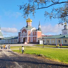 Иверский Валдайский монастырь