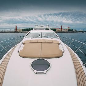 Яхта Azimut 62S