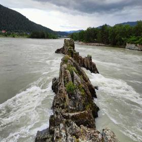 Река Катунь