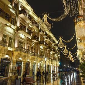 Улица Низами в Баку