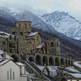 Аланский Успенский мужской монастырь