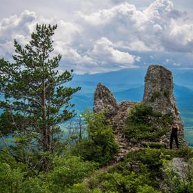 Скала Чертов палец