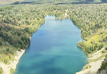 Экскурсия на озера Красной горы