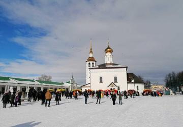 Воскресенская церковь в Суздале