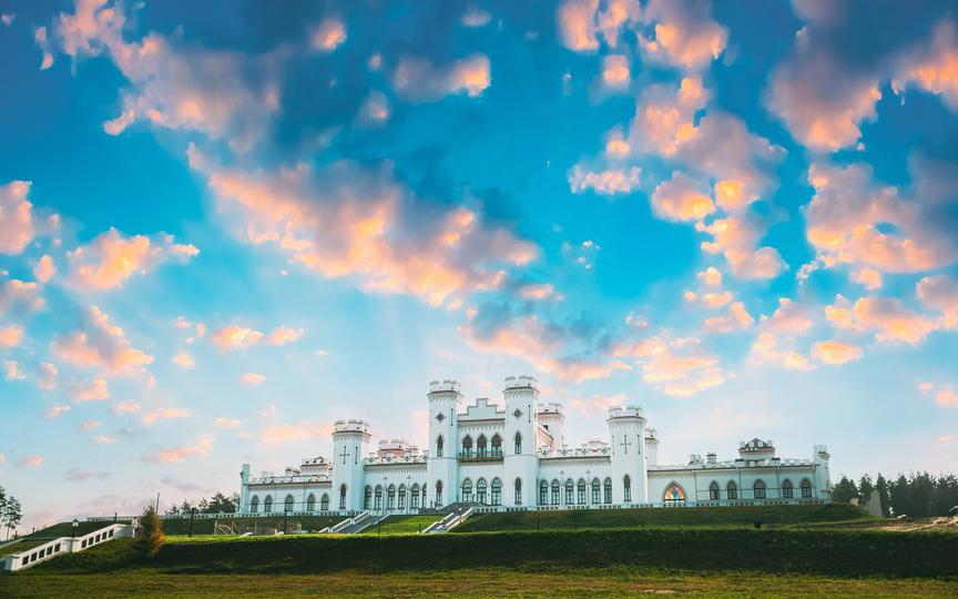 Самые красивые замки и дворцы Беларуси, которые стоит увидеть