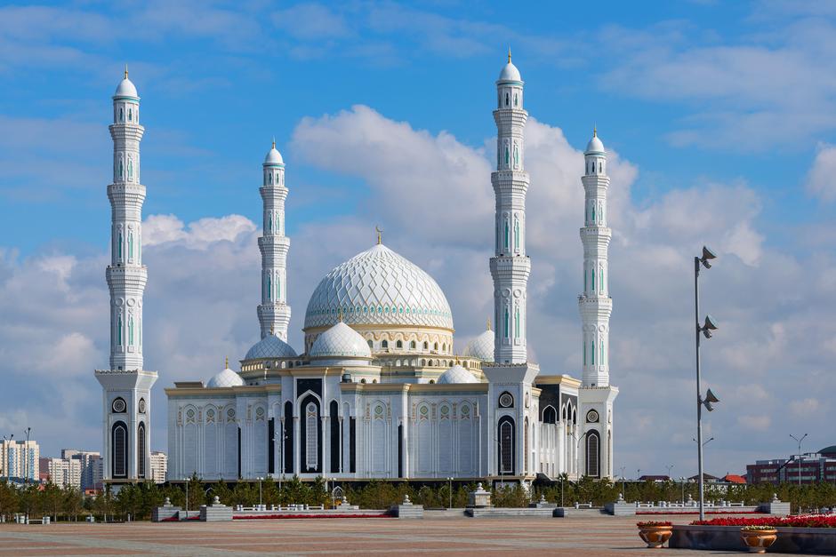 Мечеть «Хазрет Султан»